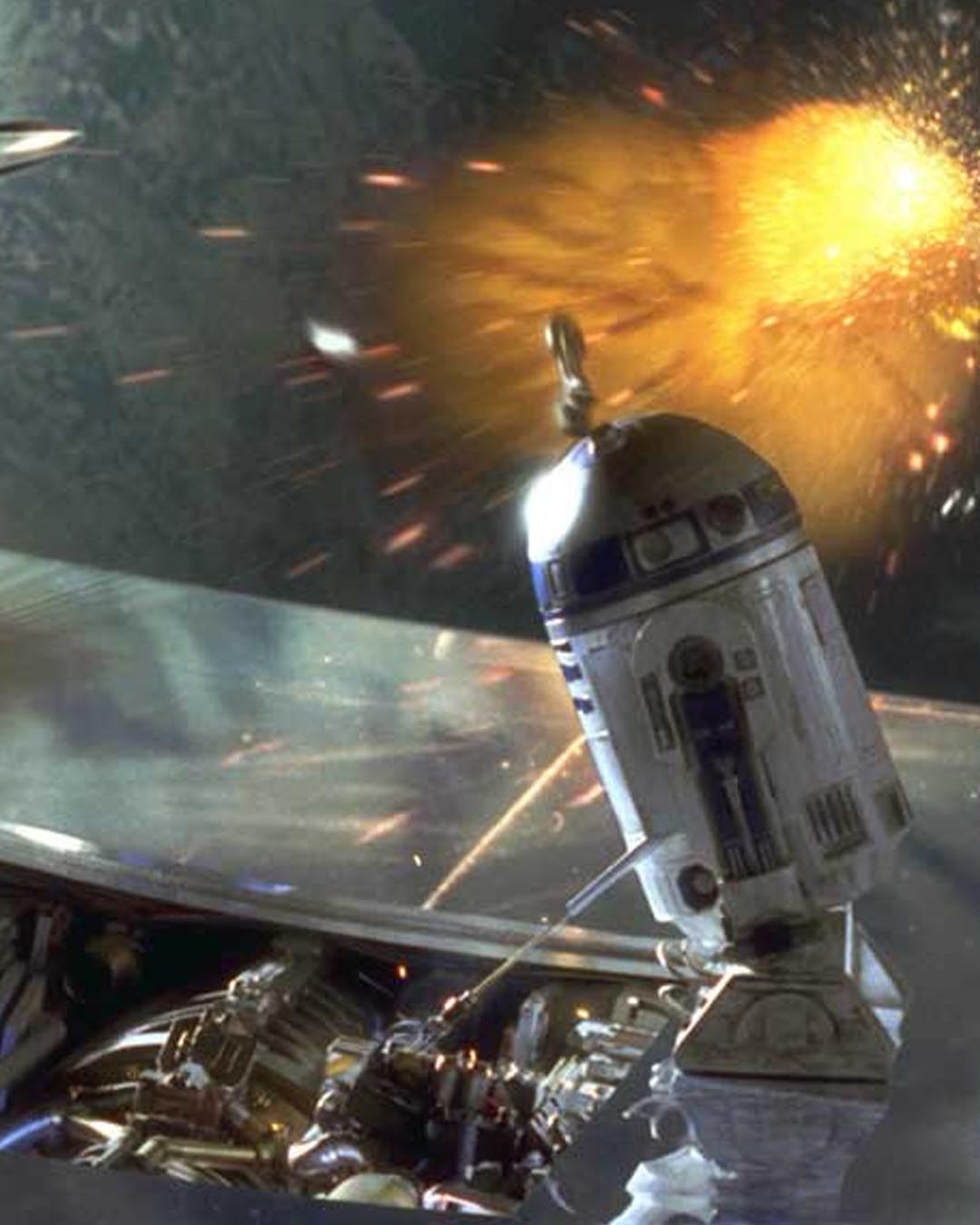 _0026_Astro Mech Under Fire